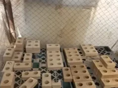 Gaza está sendo reconstruída com tijolos semelhantes a Lego feitos de entulho