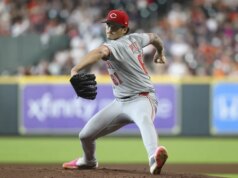 Reds convocam Chase Petty, ex-jogador da primeira rodada, para enfrentar Cubs