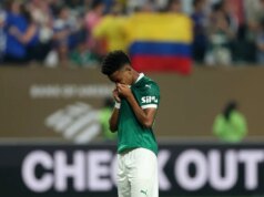 Relatório: Estevão se recuperando no Brasil com standing de Copa do Mundo em dúvida
