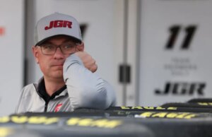 Joe Gibbs Racing busca alterar o processo de Spire e Chris Gabehart
