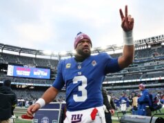 Relatório: Russell Wilson em negociações para entrar na televisão