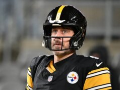 Relatório: Aaron Rodgers ‘provavelmente’ jogará pelo Steelers em 26