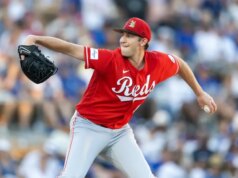 Reds ativam LHP Nick Lodolo antes da estreia em 2026