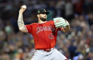 Angels restabelecem RHP Alek Manoah da lista de feridos