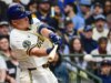 Andrew Vaughn, dos Brewers, deve retornar para a estreia contra os Cardinals