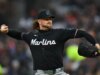Depois de uma largada de 0-5, o destro do Marlins DFA, Chris Paddack