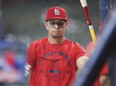 Cardinals colocam 3B Ramon Urias (cotovelo) na lista de lesionados de 10 dias