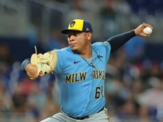 Brewers LHP Angel Zerpa fará cirurgia de Tommy John