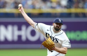Jesse Scholtens e Rays levam sequências de vitórias no confronto com o Pink Sox