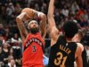 Brandon Ingram, do Raptors, com bota de caminhada antes do jogo 7