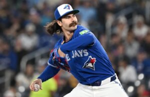 Os Blue Jays em queda voltam novamente para RHP Dylan Stop contra os Angels