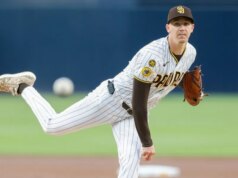 Walker Buehler, do Padres, busca melhores resultados contra Giants