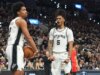 Estrelas machucadas em foco enquanto Thunder e Spurs se preparam para o jogo 3