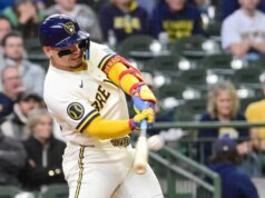 William Contreras (4 rebatidas), Brewers derrota Diamondbacks