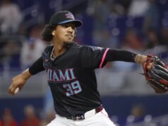 Orioles e Marlins procuram se libertar das crises