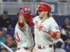 Phillies entra em confronto com Marlins, trabalha para continuar a recuperação sob Don Mattingly