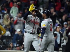 Braves se recupera de um buraco de 6 corridas e derrota Rockies no last do HR