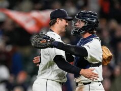 Tigers esperam roubar uma série do Rangers