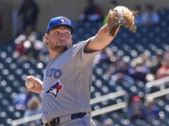 Atrás de Trey Yesavage, de baixa ERA, Blue Jays tenta vencer a série contra Angels