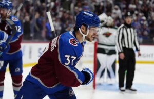 Avs marcou 9 gols ao superar Wild na abertura da série