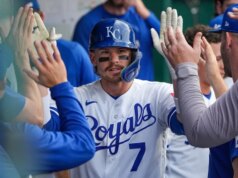 Michael Wacha oferece 7 entradas precisas enquanto Royals elimina Guardians