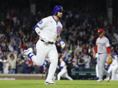 Cubs carregam uma sequência de 9 vitórias consecutivas na estreia contra o Rangers em queda