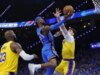 O Lakers manterá a dupla Shai-Gilgeous Alexander do Thunder no jogo 2?