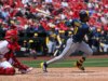 O ataque rejuvenescido dos Brewers mira em Max Fried, Yankees