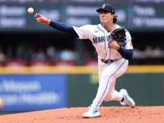 Bryan Woo algema Braves enquanto Mariners fazem série