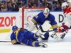 Alex Lyon ‘pegou fogo’ na rede enquanto Sabres e Habs se preparavam para o jogo 2