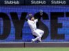 Jasson Dominguez, dos Yankees, foi expulso após colisão com a parede