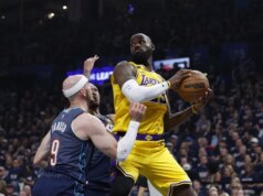 Thunder se afasta do Lakers e mantém marca perfeita nos playoffs