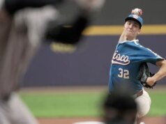Jacob Misiorowski torce por 11 enquanto os Brewers eliminam os Yankees