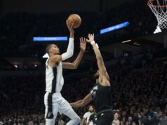 Victor Wembanyama e Spurs começam rápido e seguram os Wolves no jogo 3
