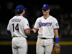 Resumo da MLB: Rangers lança encerramento para encerrar a seqüência de 10 vitórias consecutivas dos Cubs