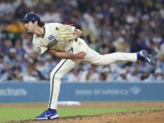 Dodgers ajustam a equipe de arremesso novamente, lembra RHP Wyatt Mills