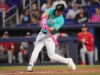 Roubos duplos e golpes de embreagem levantam Marlins sobre os Nacionais