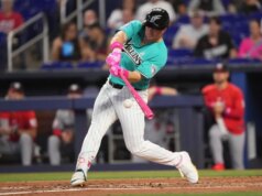 Roubos duplos e golpes de embreagem levantam Marlins sobre os Nacionais