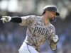 Nick Castellanos residence run em 9º, Padres venceu Playing cards em 10º