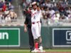 Kody Clemens ajuda Twins a evitar raspagens nas mãos de Brewers
