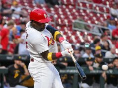 Explosão de Ivan Herrera ajuda a resgatar Cardinals contra piratas