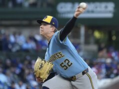 Kyle Harrison, dos Brewers, domina enquanto os Cubs são eliminados pela quinta derrota consecutiva