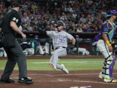 Rockies aproveitam as contribuições tardias dos novatos para o confronto contra D-backs