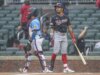 Três arremessadores nacionais se combinam para 1 rebatedor na vitória sobre o Braves