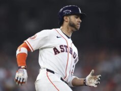 Atrás de Jeremy Pena, Astros Chase Collection vence contra Brewers