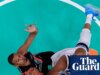 Timberwolves acusam Wembanyama de goleiro depois que estrela do Spurs bate recorde de bloqueio nos playoffs da NBA