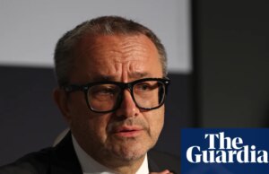 ‘Ponha um fim a esta guerra’: o diretor russo Andrey Zvyagintsev faz novo apelo a Putin