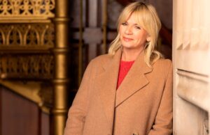 Zoe Ball aparece em uma série de sucesso da BBC após o desprezo da apresentadora do Strictly Come Dancing