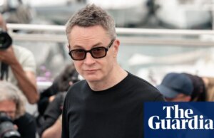 Nicolas Winding Refn desaba em Cannes relembrando quase morte devido a ‘vazamento no coração’