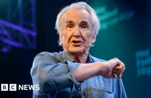 Larry Lamb ‘sortudo’ em conseguir os papéis de EastEnders e Gavin e Stacey
